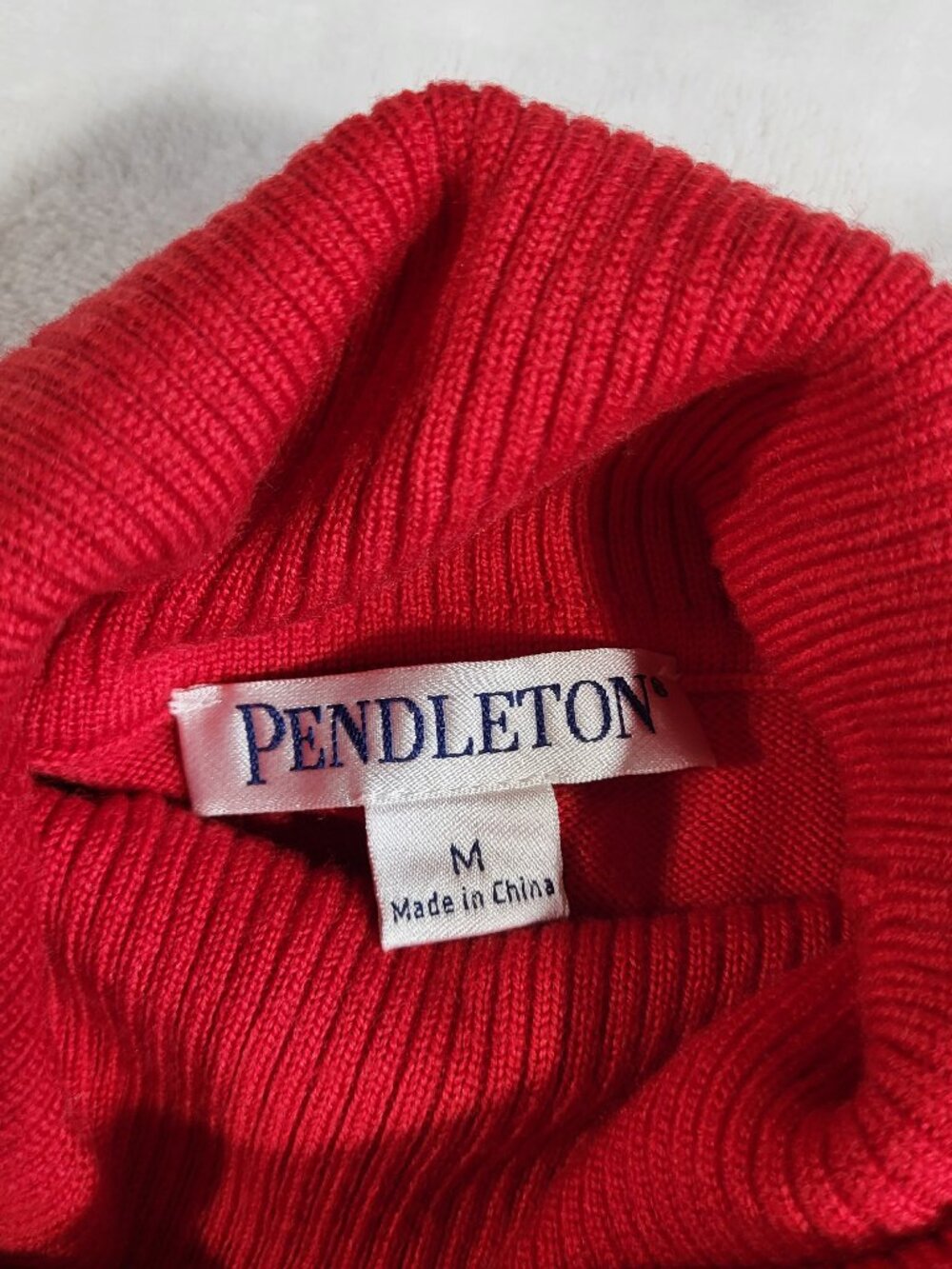PENDLETON WOMEN'S MERINO WOOL TURTLENECK SWEATER - M - Picture 3 of 6